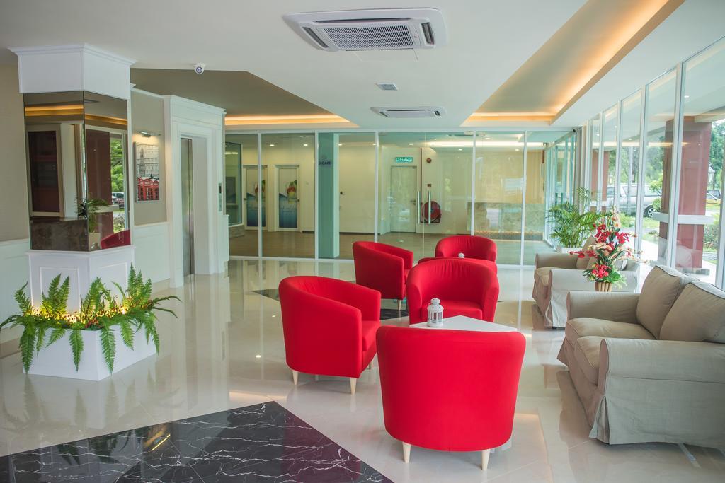 Qlassic Hotel Sepang Eksteriør bilde